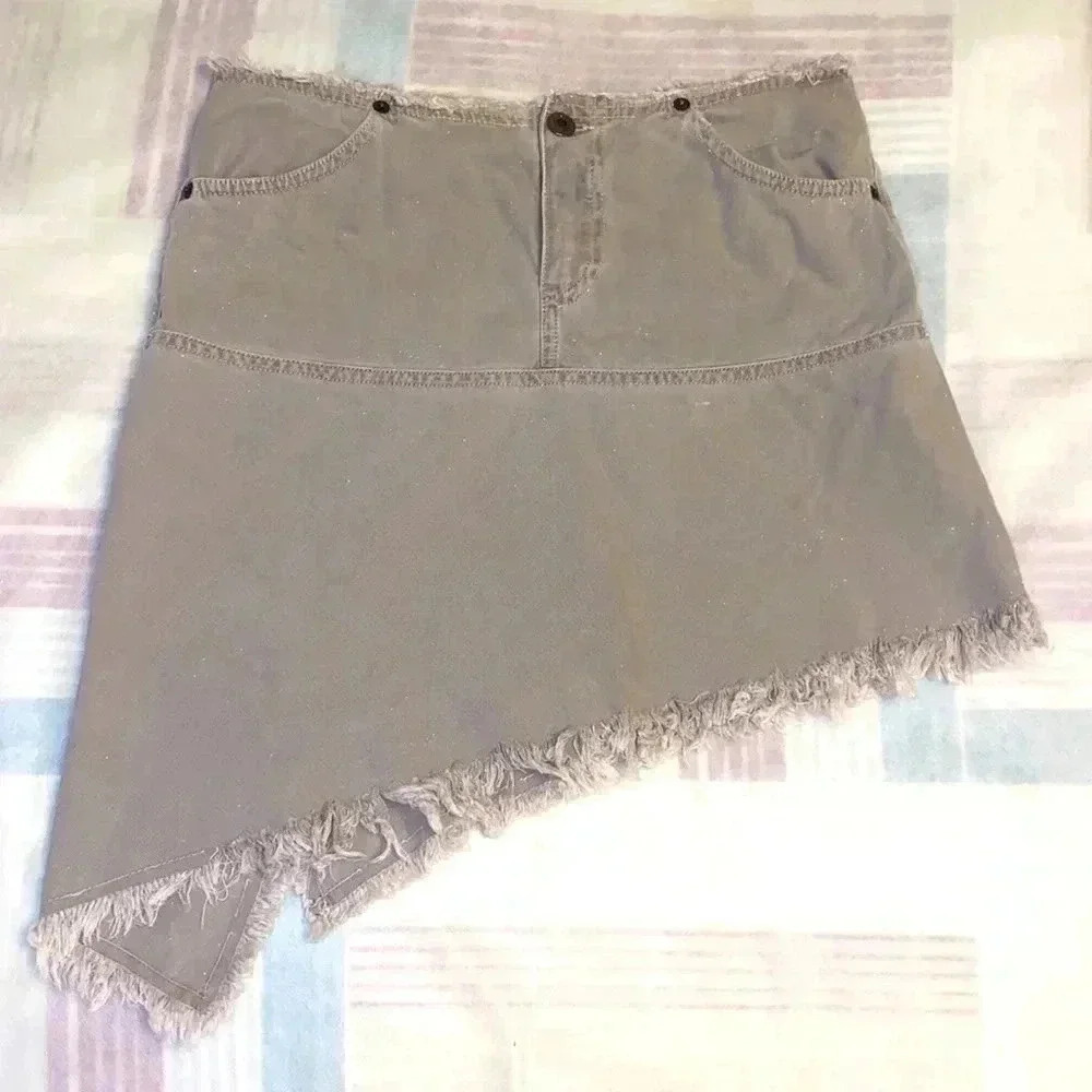 Vintage Western style asymmetrical  skirt by Zara washed and clean